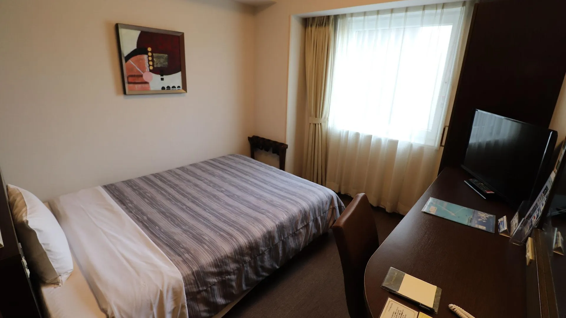 Hotel Route-Inn Chitose Ekimae