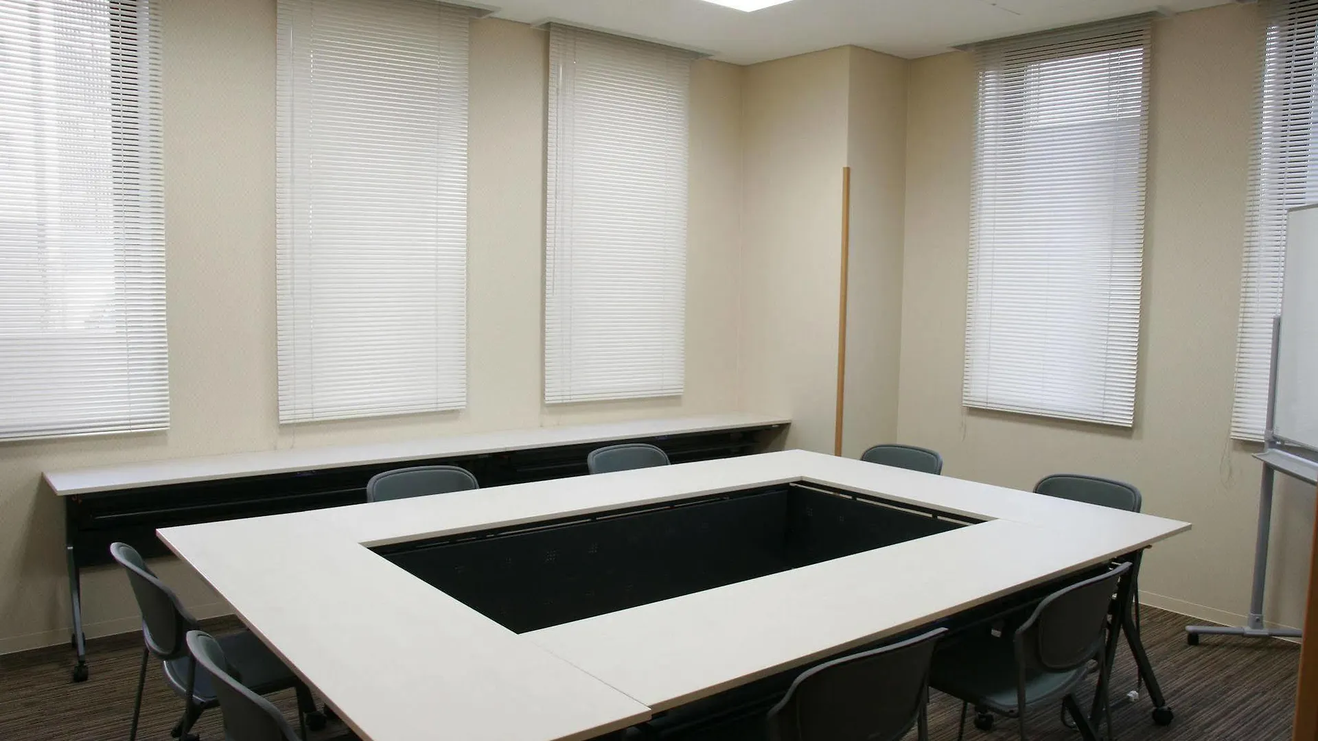 Hotel Route-Inn Chitose Ekimae